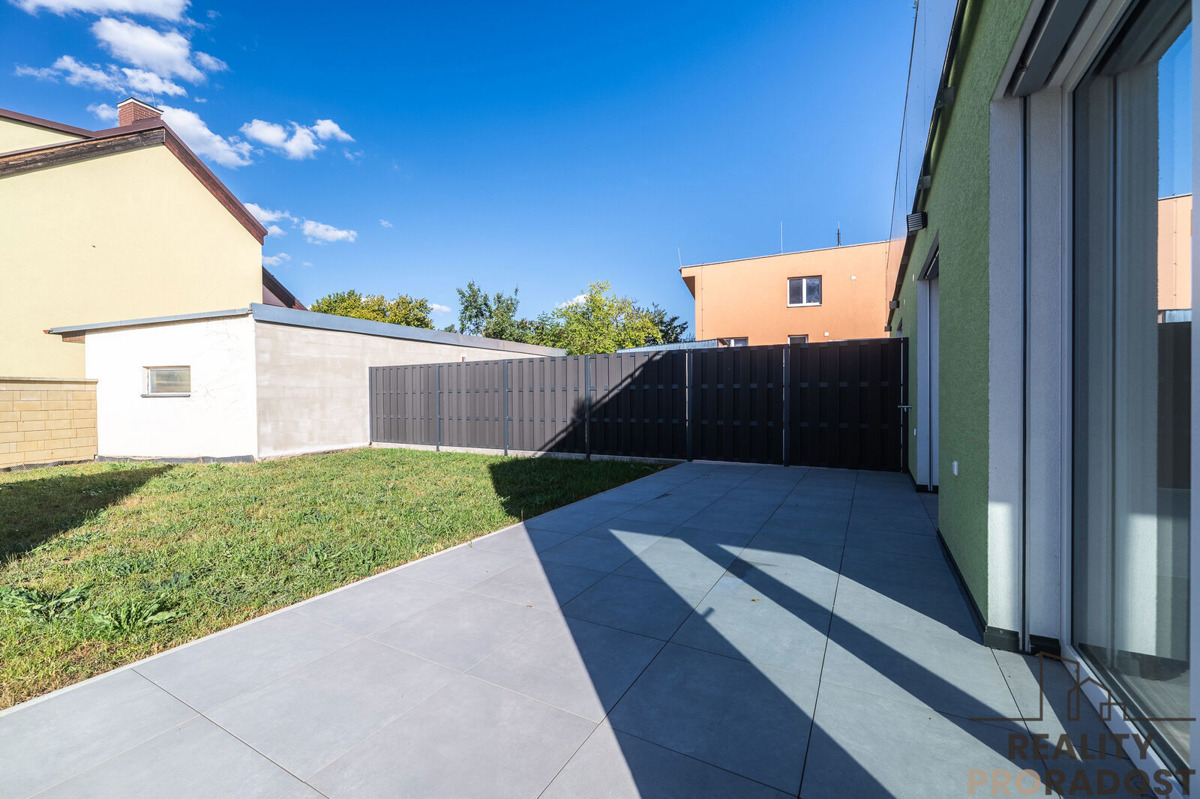 Photo 1 - Apartment for sale · 4+kk · 90 m²