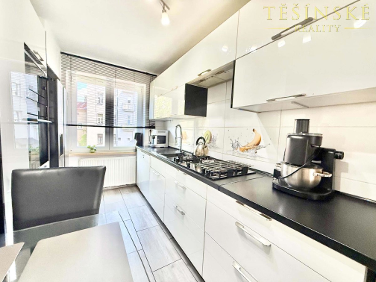 Photo 2 - Apartment for sale · 2+1