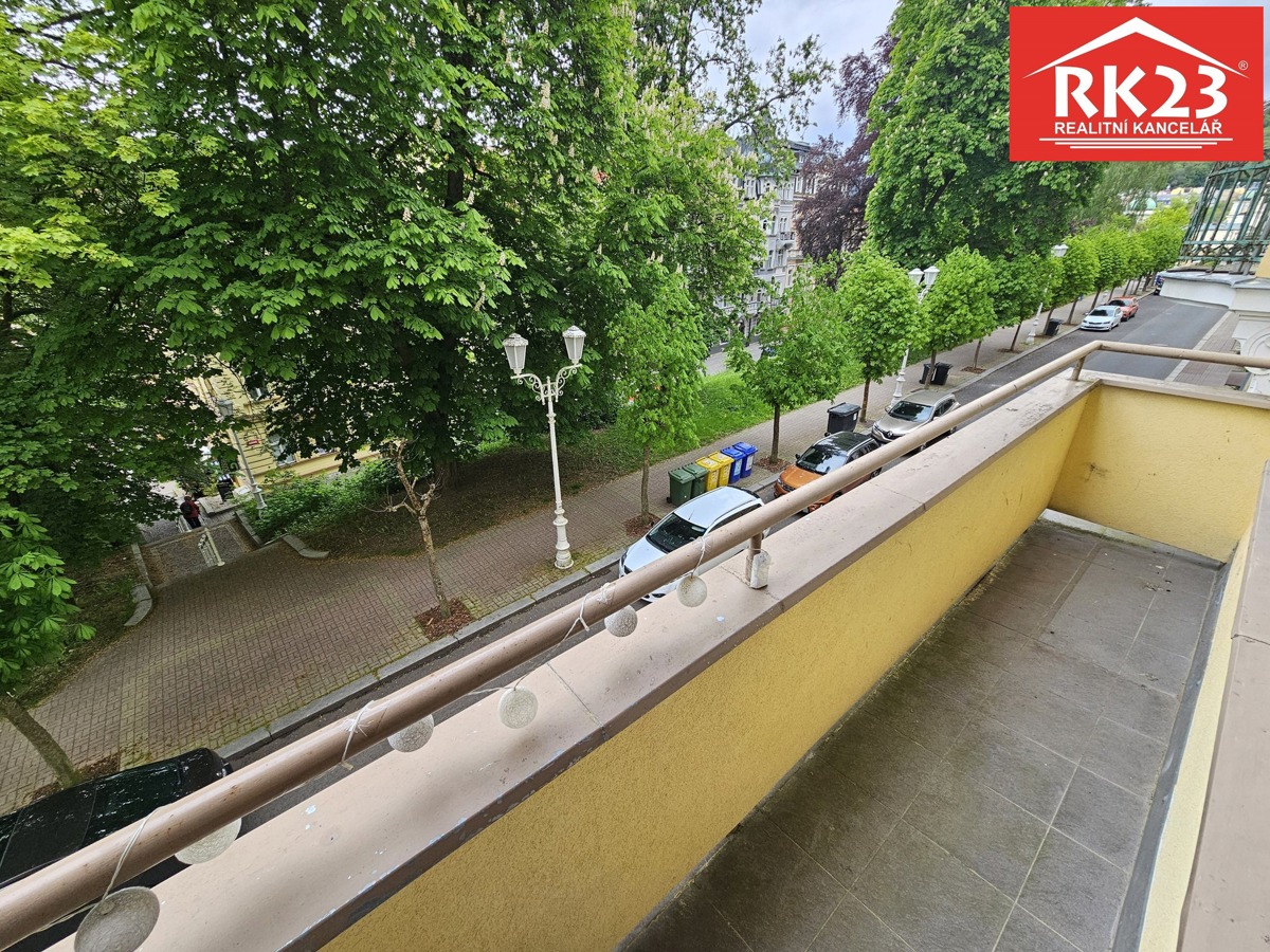 Photo 3 - Apartment for rent · 4+kk · 81 m²