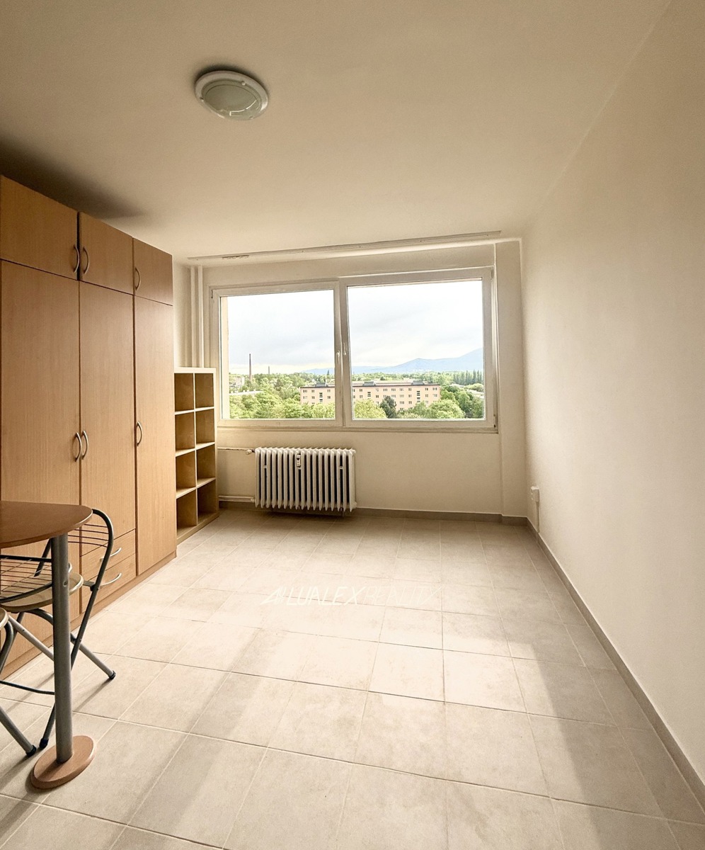 Фото 4 - Продаж квартири · 1+kk · 24 m²