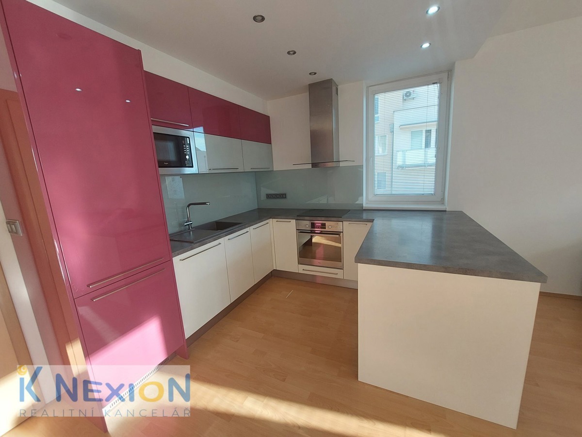 Photo 1 - Apartment for rent · 3+kk · 96 m²