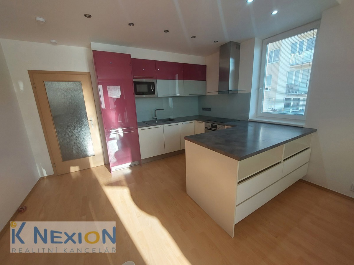 Photo 2 - Apartment for rent · 3+kk · 96 m²