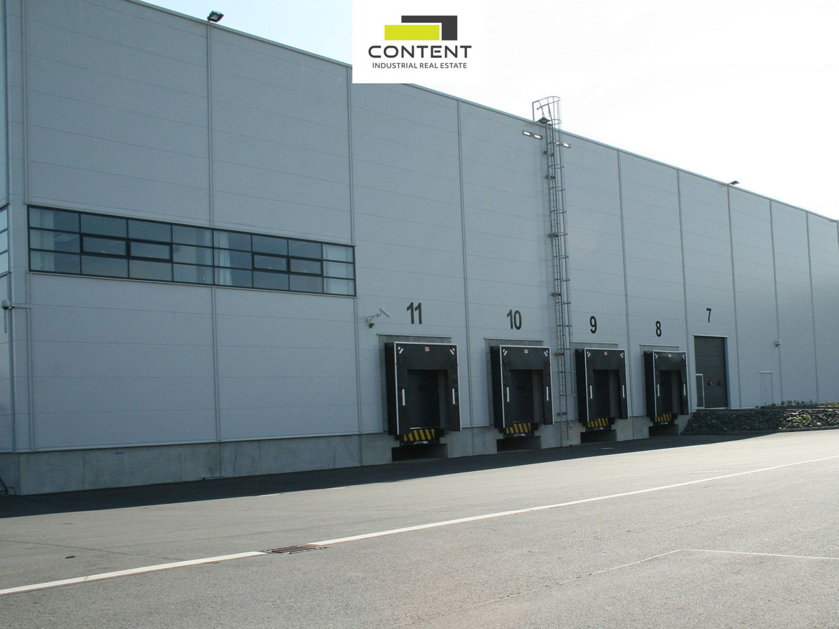 Photo 3 - Commercial property for rent · 11 000 m²