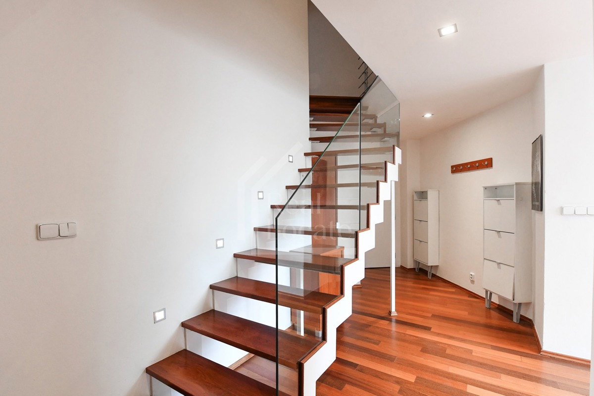 Photo 3 - Apartment for rent · 2+kk · 107 m²