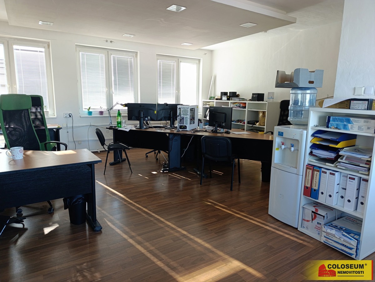 Photo 3 - Commercial property for rent · Manufacturing facility · 291 m²