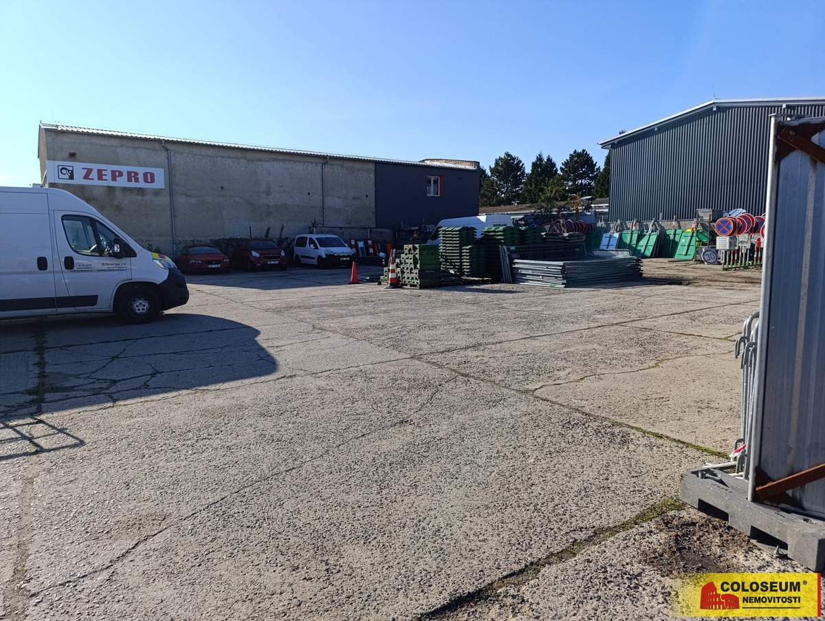 Photo 1 - Commercial property for rent · Manufacturing facility · 291 m²