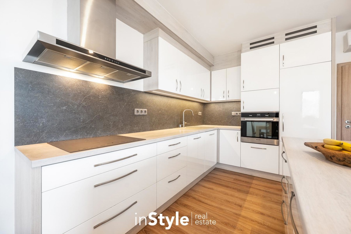 Photo 4 - Apartment for rent · 3+kk · 88 m²