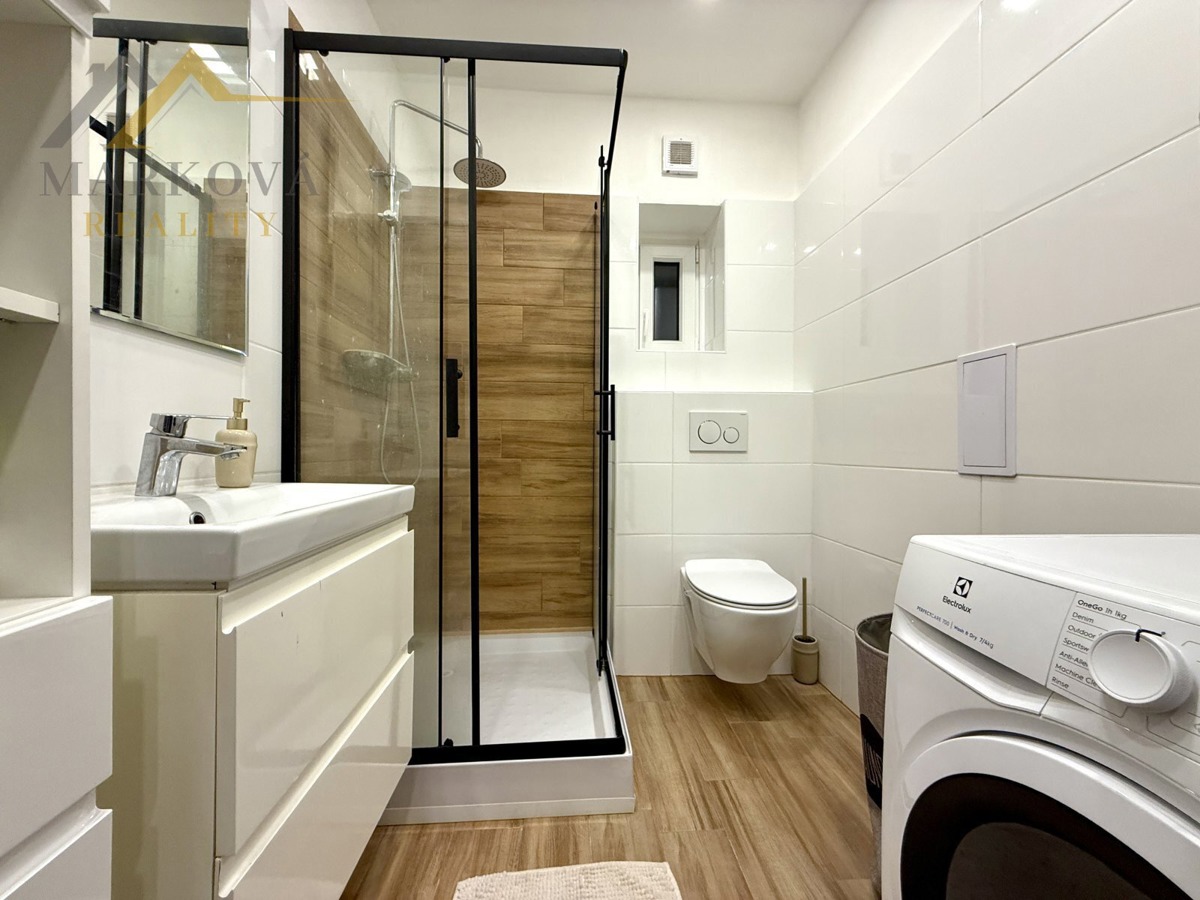 Photo 3 - Apartment for rent · 1+kk · 30 m²