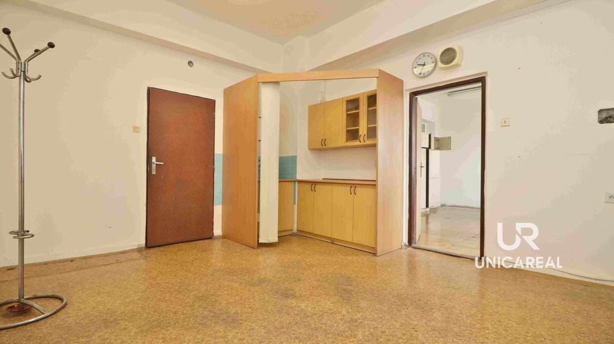 Photo 2 - Commercial property for rent · Office · 44 m²