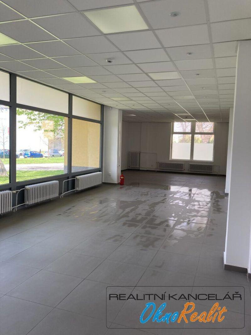 Photo 4 - Commercial property for rent · Retail space · 255 m²