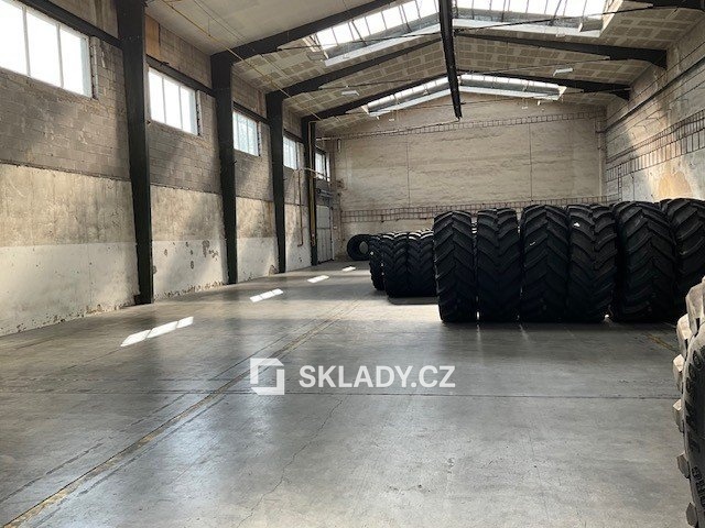 Photo 4 - Commercial property for rent · 1 500 m²