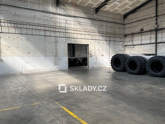 Photo 2 - Commercial property for rent · 1 500 m²