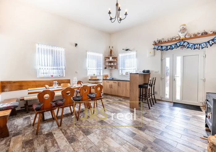 Hình ảnh 4 - Bán hầm rượu · 145 m²