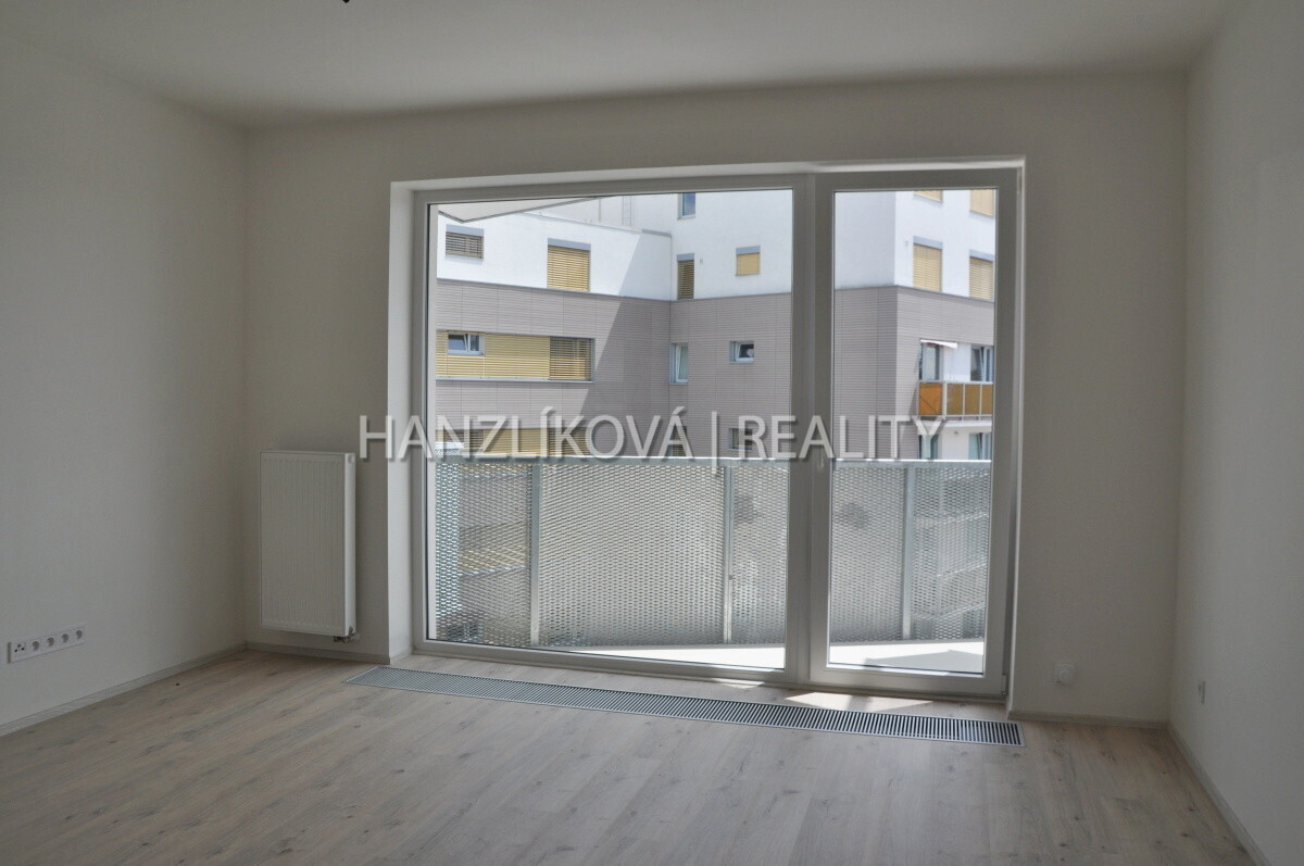 Photo 1 - Apartment for rent · 1+kk · 28 m²