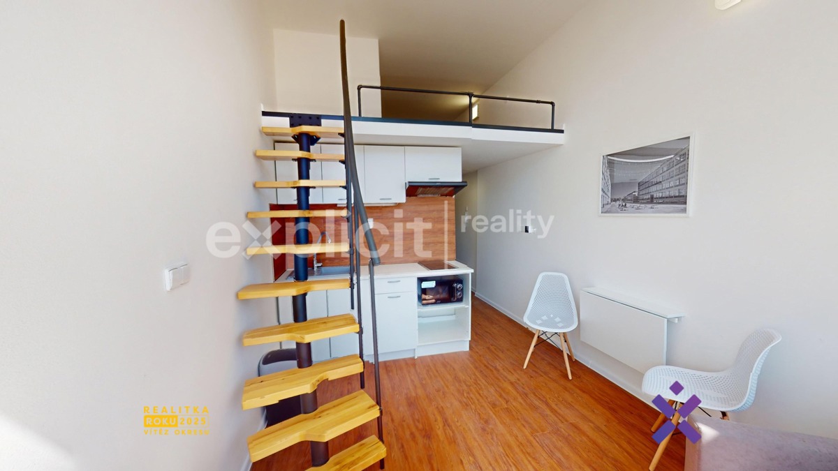 Fotografie 1 - Pronájem bytu · 1+kk · 30 m²