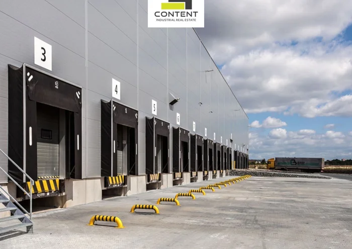 Hình ảnh 3 - Bất động sản thương mại cho thuê · 18 000 m²
