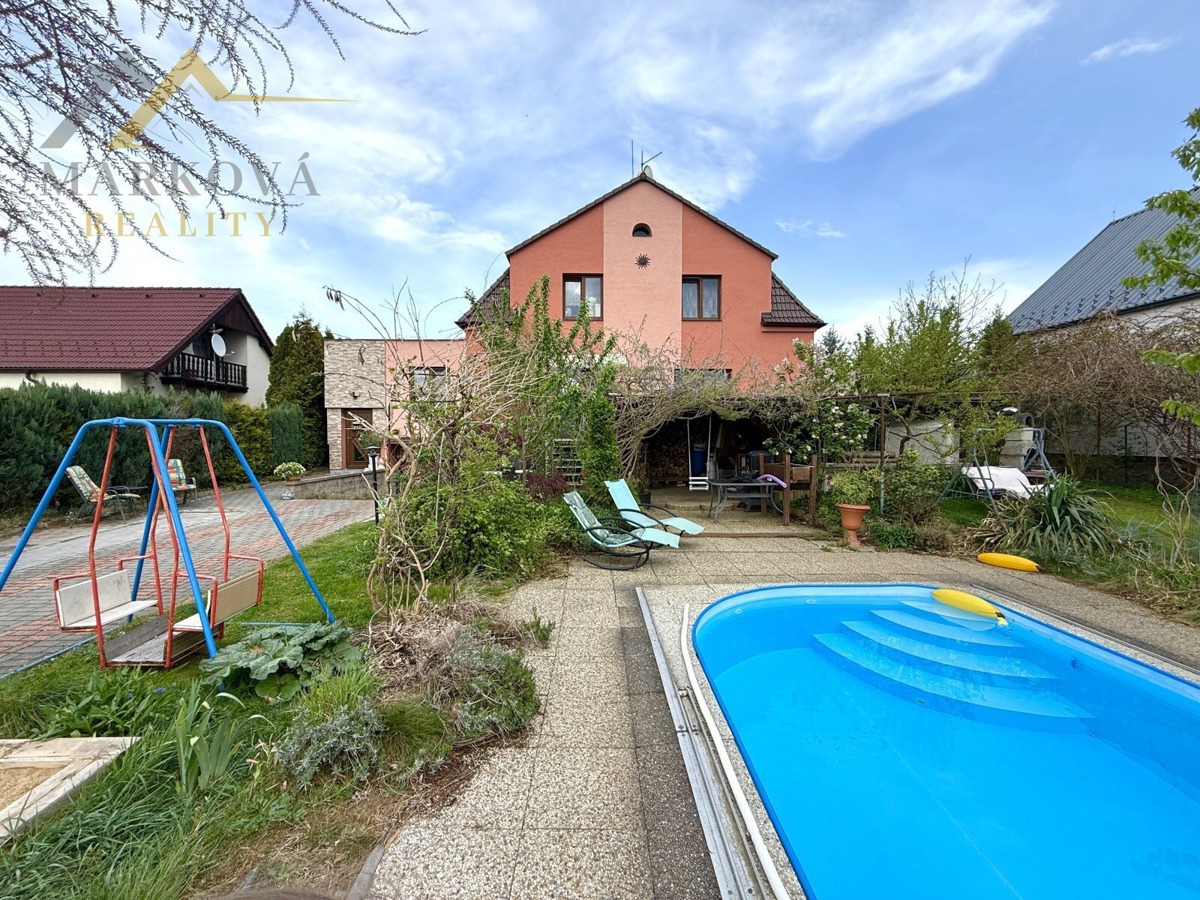 Photo 2 - House for sale · Family house · 234 m² · 5 rooms