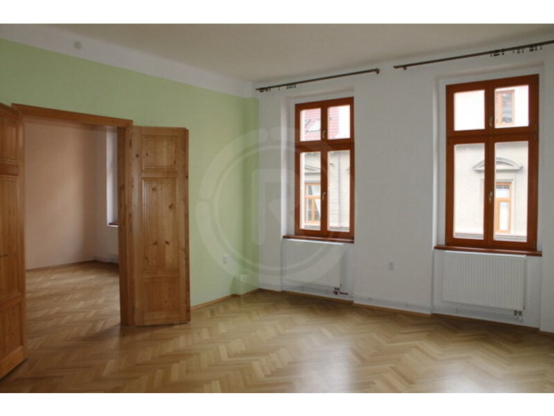 Photo 4 - Commercial property for sale · 350 m²