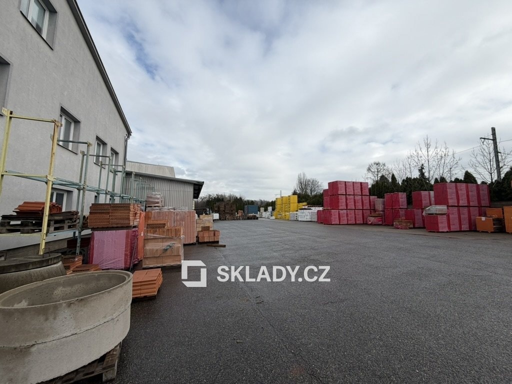 Photo 3 - Land for sale · Commercial