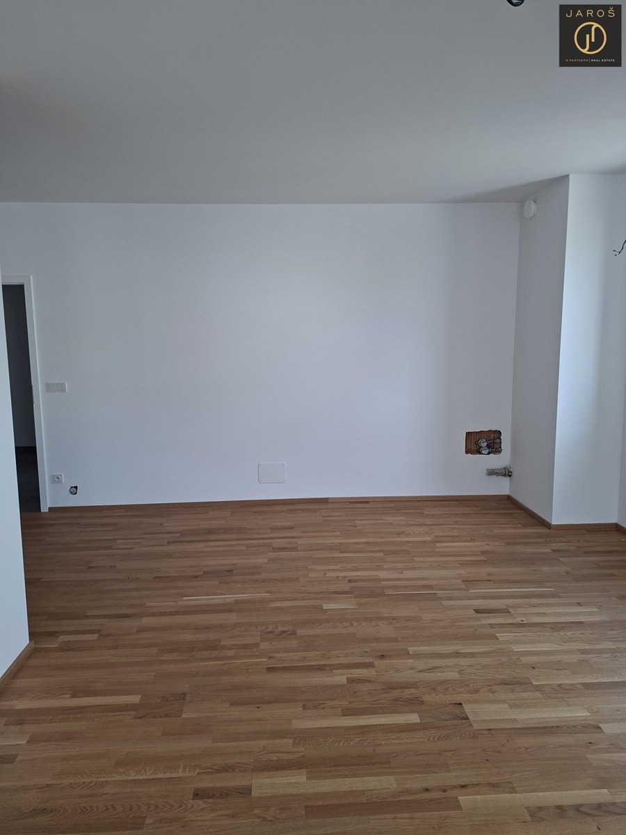 Fotografie 2 - Prodej bytu · 1+kk · 26 m²