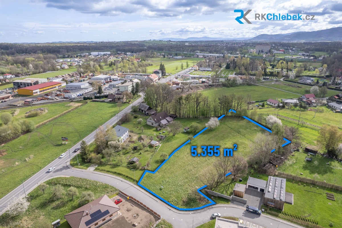 Photo 1 - Land for sale · Housings · 5 355 m²