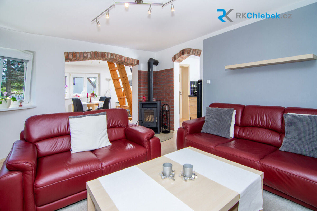 Фото 2 - Продажа дома · Семейный дом · 105 m² · 4 комнаты
