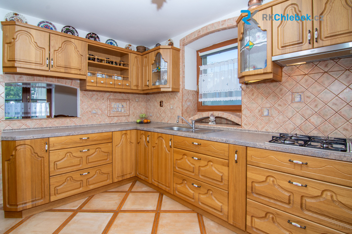 Фото 4 - Продажа дома · Семейный дом · 283 m² · 5 комнат