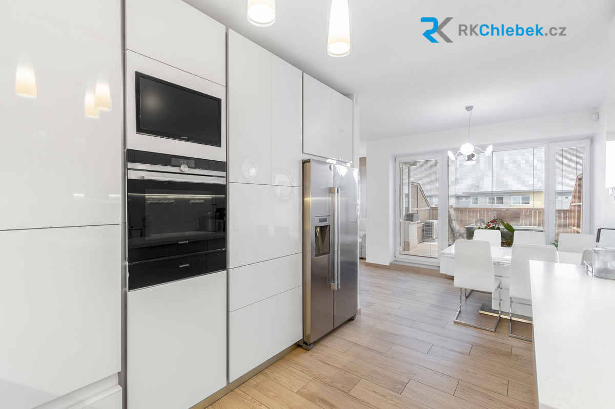 Fotografie 4 - Prodej bytu · 2+kk · 83 m²