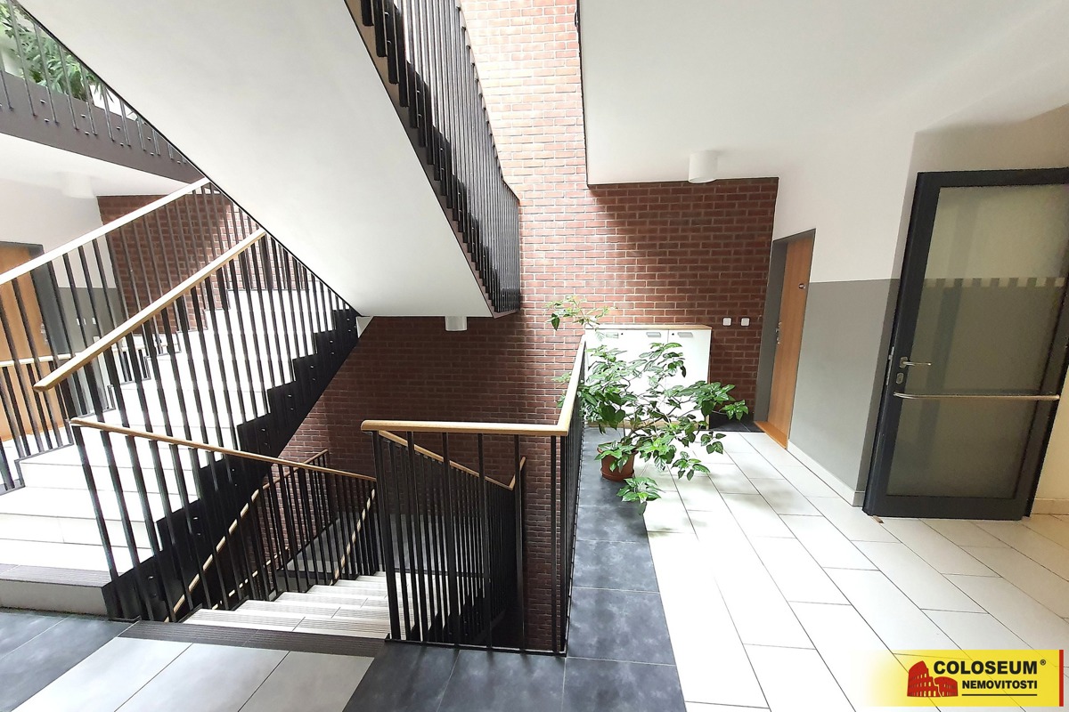 Fotografie 2 - Prodej bytu · 3+kk · 97 m²