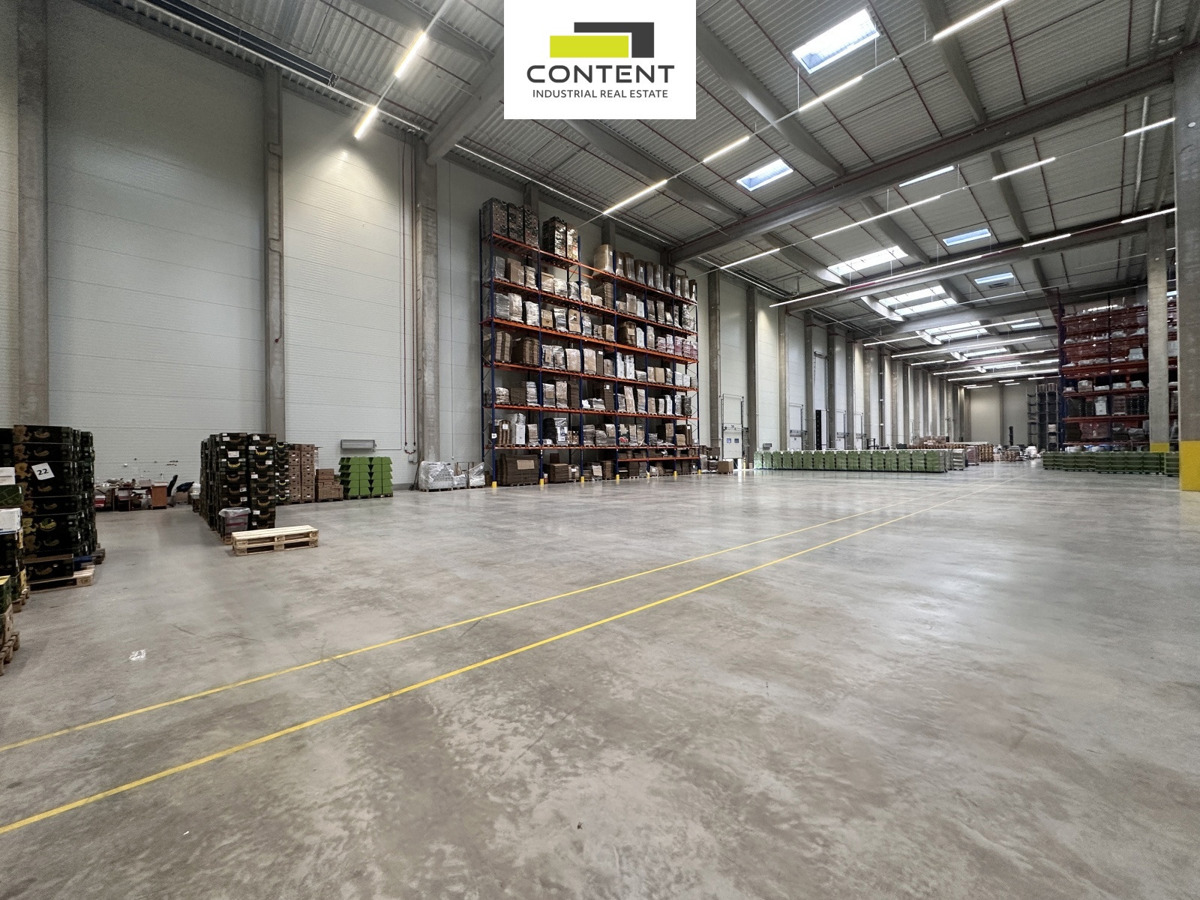 Photo 2 - Commercial property for rent · Warehouse · 7 018 m²