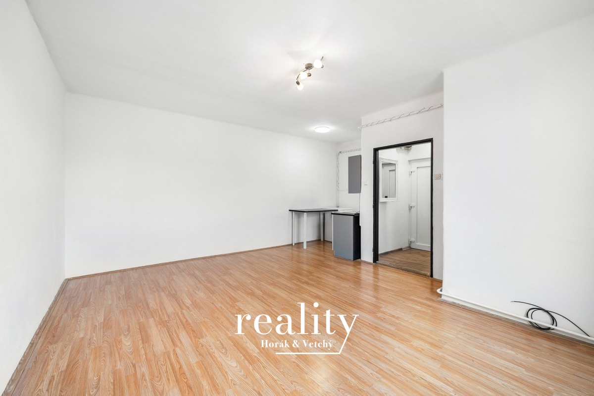Photo 4 - Apartment for rent · 1+kk · 31 m²