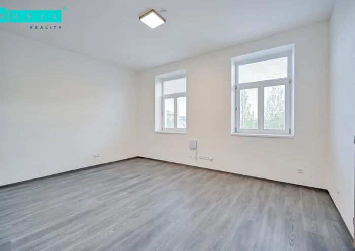 Fotografie 1 - Prodej bytu · 1+1