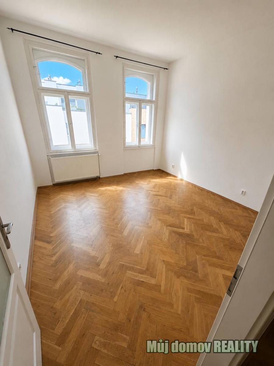 Photo 3 - Apartment for rent · 2+kk · 68 m²