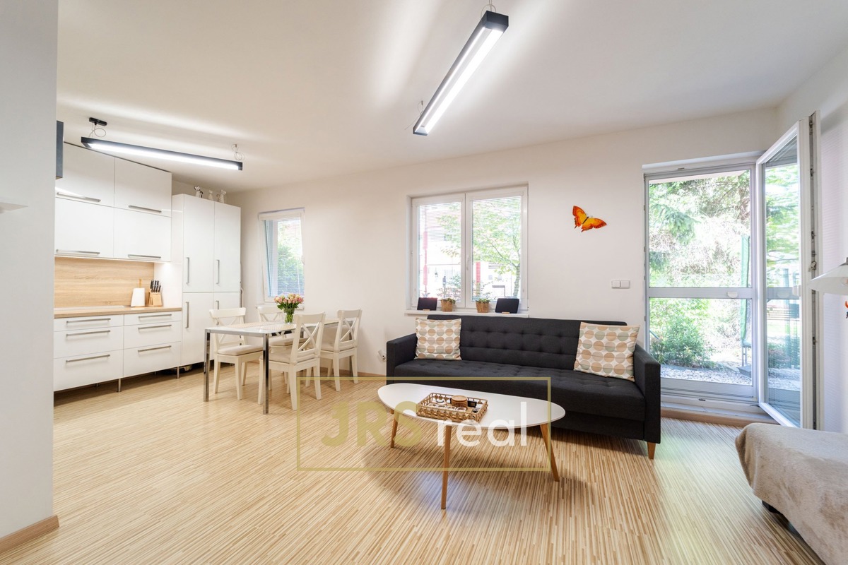 Фото 1 - Продажа квартиры · 3+kk · 63 m²