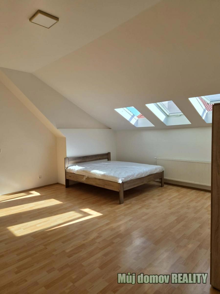 Фото 2 - Аренда квартиры · 3+kk · 85 m²