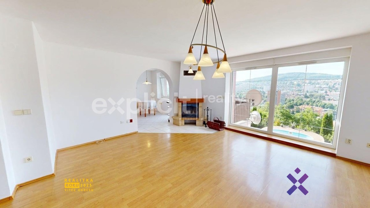 Photo 1 - Apartment for rent · 3+kk · 105 m²
