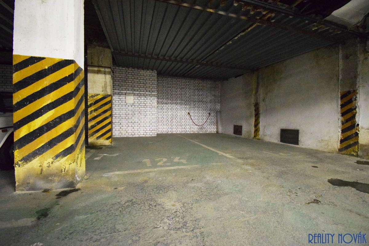 Photo 3 - Garage for rent · 16 m²