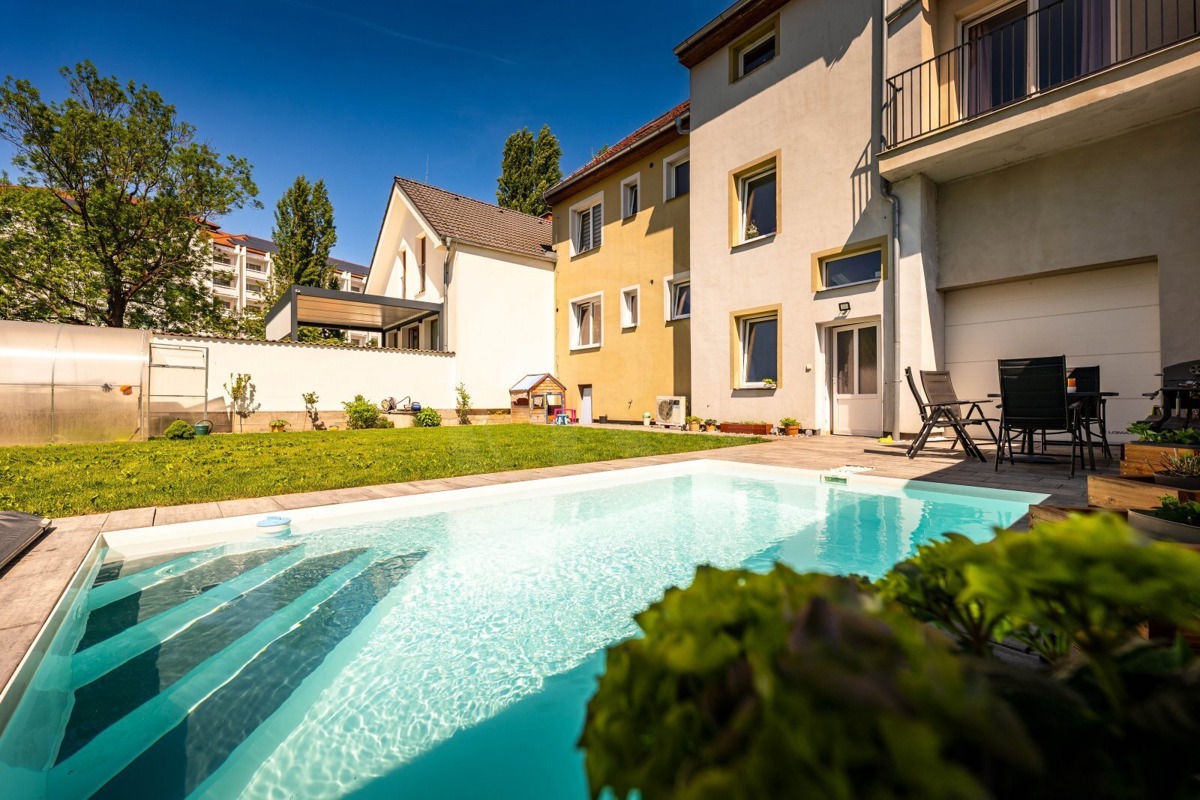 Photo 4 - House for sale · Family house · 333 m² · 5 rooms