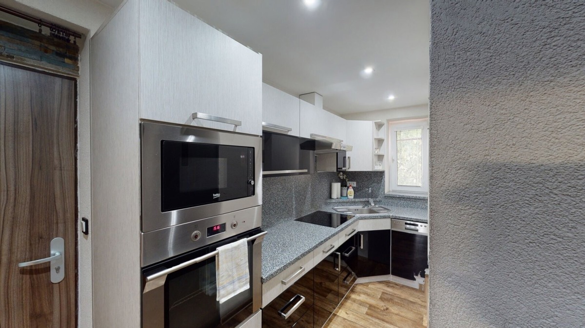 Hình ảnh 2 - Căn hộ cho thuê · 3+kk · 63 m²