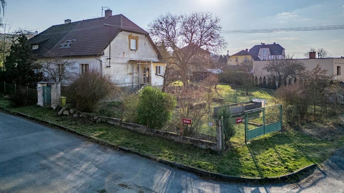 Фото 1 - Продажа дома · Семейный дом · 180 m² · 5 комнат
