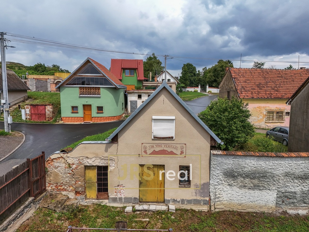 Фото 1 - Продаж винного погребу · 70 m²