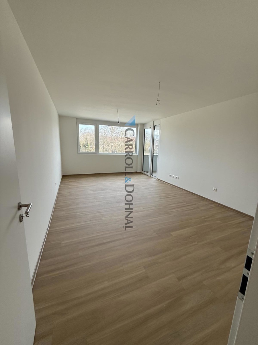 Фото 2 - Продаж квартири · 3+kk · 78 m²