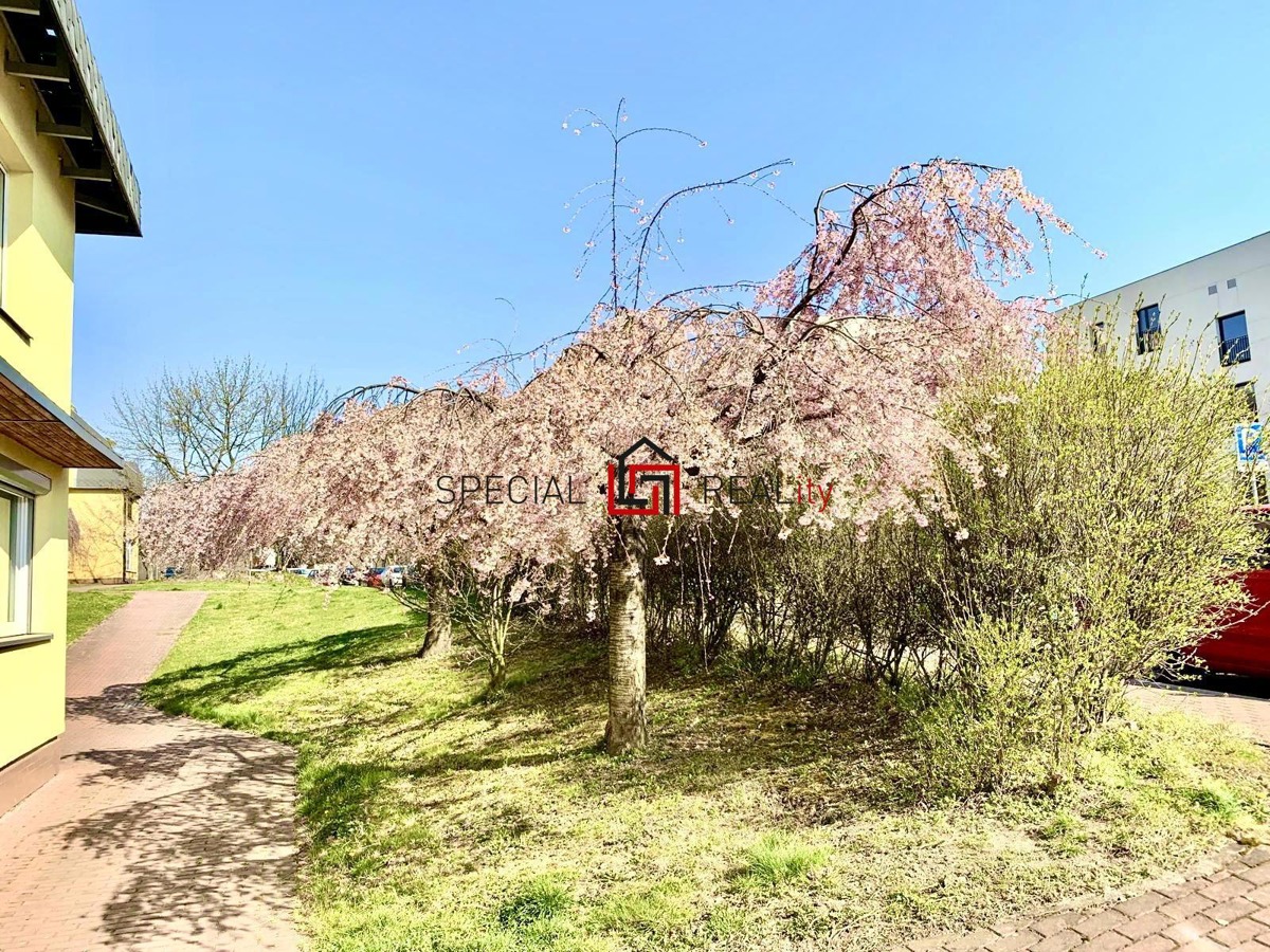 Фото 2 - Продаж квартири · 3+kk