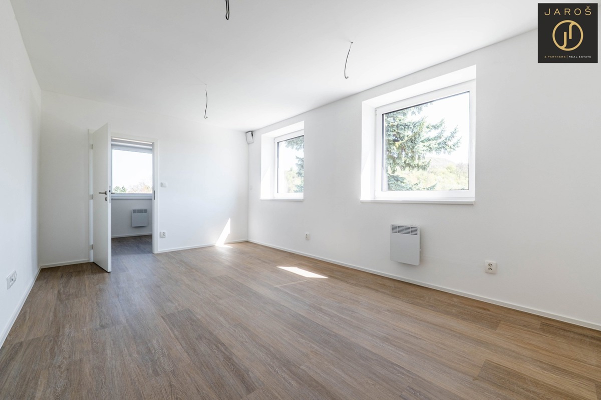 Hình ảnh 3 - Căn hộ bán · 1+kk · 37 m²