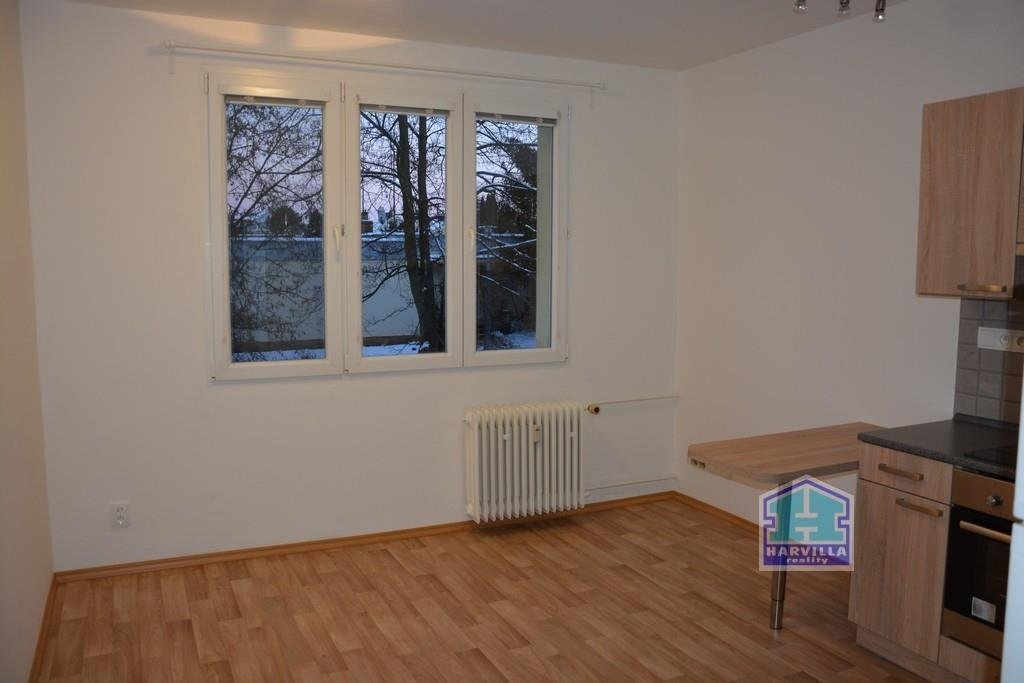 Photo 2 - Apartment for rent · 2+kk · 37 m²