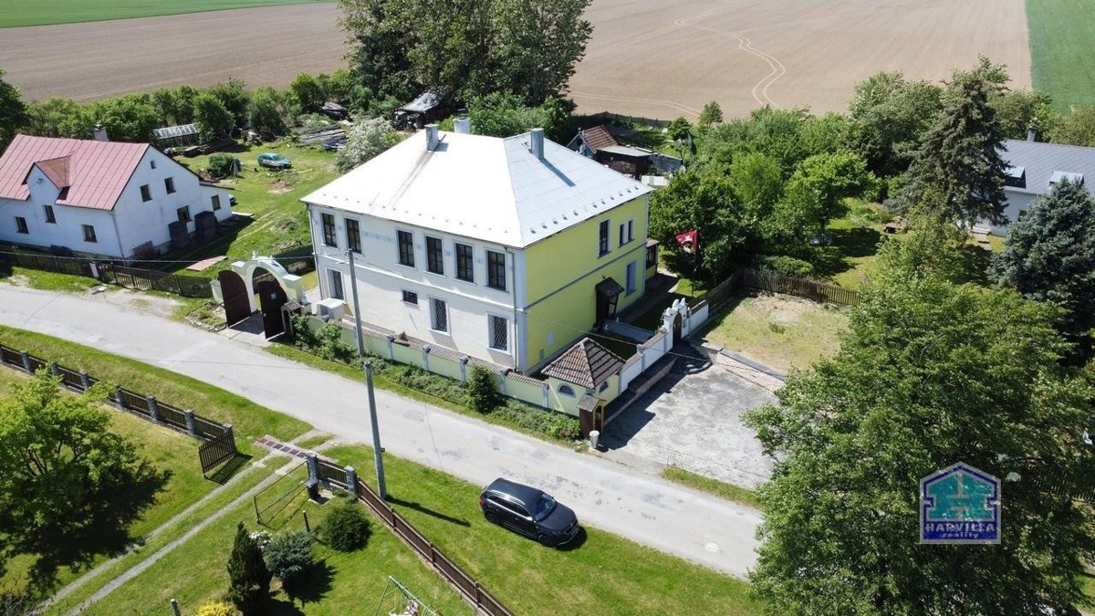 Фото 1 - Продажа дома · Вилла · 310 m² · 5 комнат