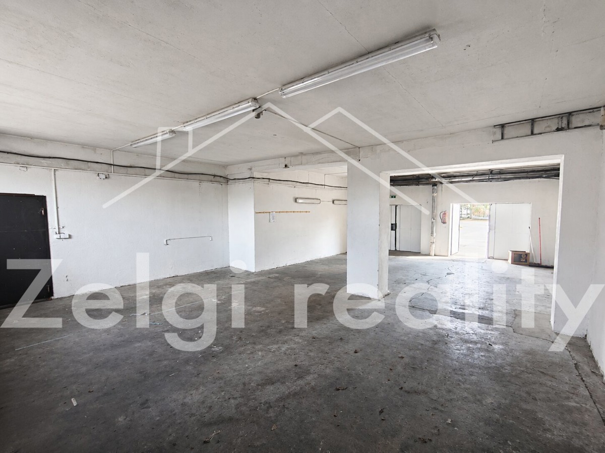 Photo 3 - Commercial property for rent · 112 m²
