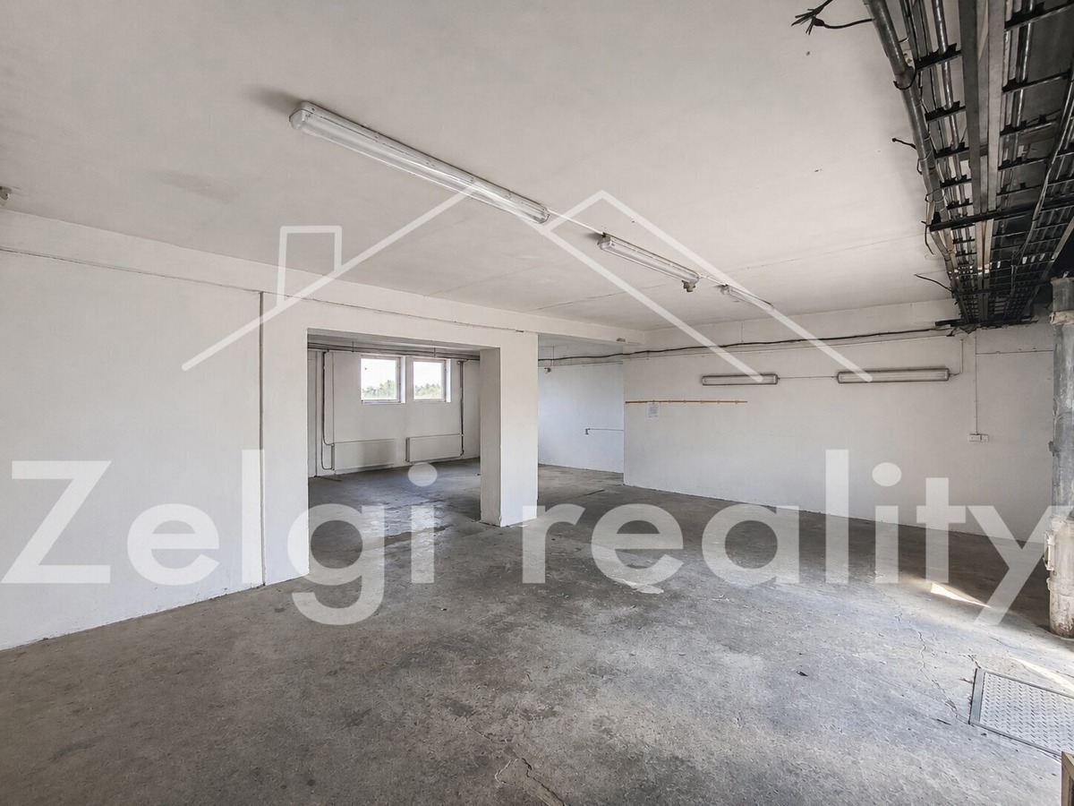 Photo 1 - Commercial property for rent · 112 m²