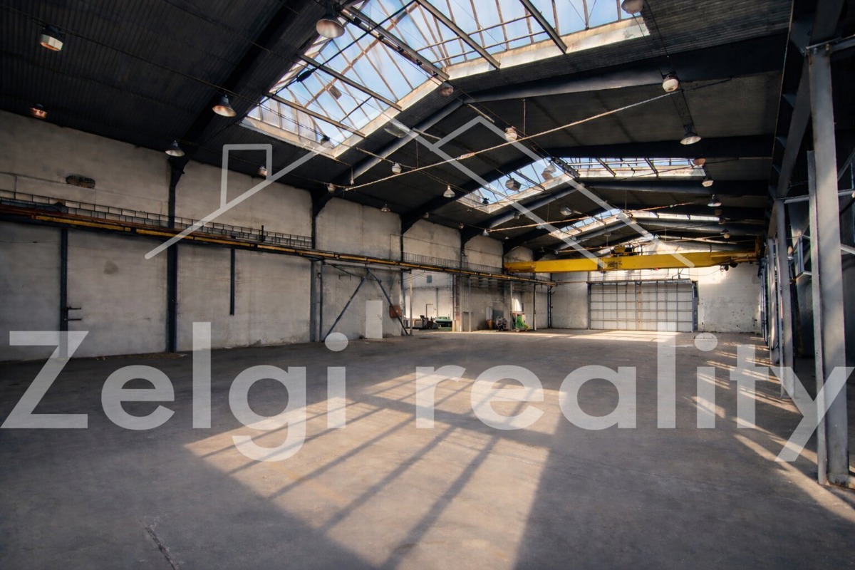 Hình ảnh 1 - Bất động sản thương mại cho thuê · 1 920 m²