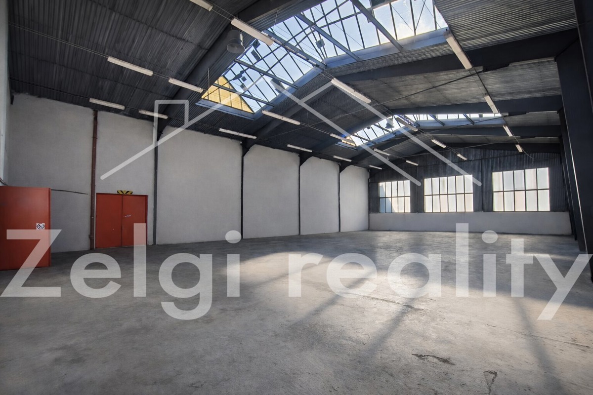 Hình ảnh 3 - Bất động sản thương mại cho thuê · 1 705 m²